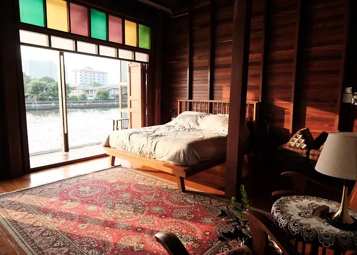 Bannai noi บ้านในบางกอกน้อย